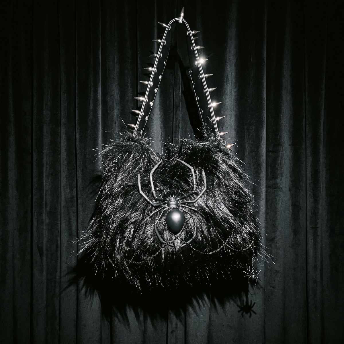 ARACHNE