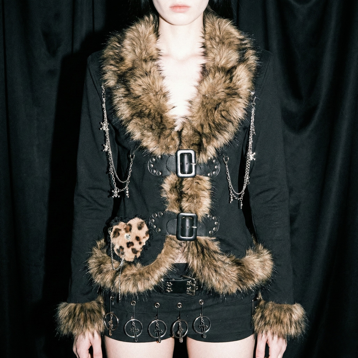 SHE-WOLF